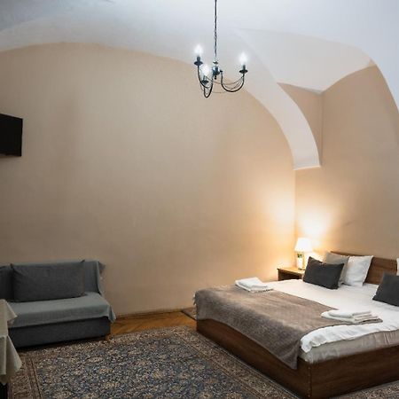 Cluj Memorandumului Apt Ultracentral Cu Parcare Privata Exterior photo